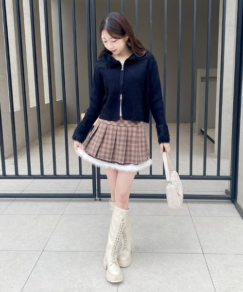 frunco（フランコ）の「ジップ付きシャギードッキングニット（ニット/セーター・レディース・ホワイト/ピンク/ブラウン/ブラック/グレー・FREE）」の12枚目の写真