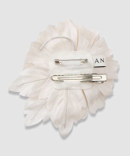 ANAYI（アナイ）の「【Eternal Line 2026】ダリアコサージュ（ブローチ/コサージュ・レディース・アイボリー/ネイビー・FREE）」の9枚目の写真