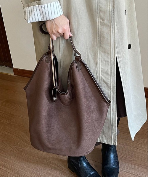 LA VORAGINE(ラ ヴォラジネ)の「ヒョウ柄バケツ大容量トートバッグ(トートバッグ・レディース・ブラウン/ダークブラウン/ブラウン系1/ブラック・FREE)」の10枚目の写真
