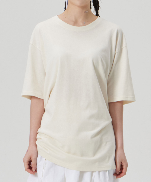 ASTRAL PROJECTION(アストラルプロジェクション)の「コットンルーズフィット半袖Tシャツ_バターミルク(Tシャツ/カットソー・メンズ・その他・LARGE/MEDIUM/X-LARGE/XX-LARGE)」の4枚目の写真