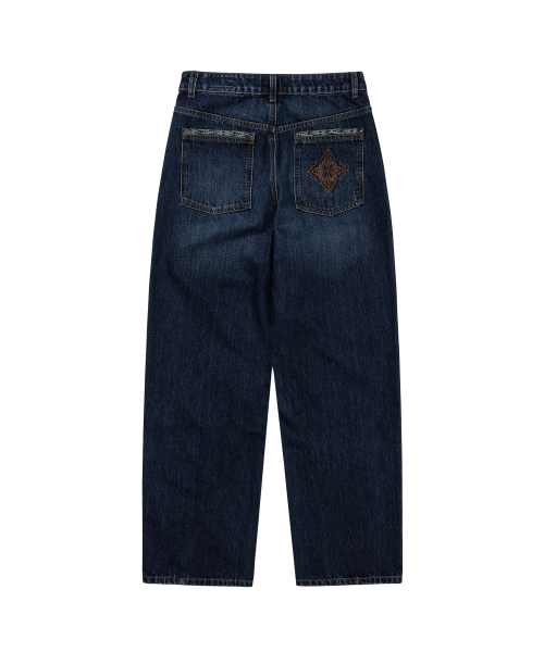 WELLBEING EXPRESS(ウェルビーイングエクスプレス)の「Embroidered Patch Jeans Blue(デニムパンツ・レディース・その他・SMALL/MEDIUM)」の11枚目の写真