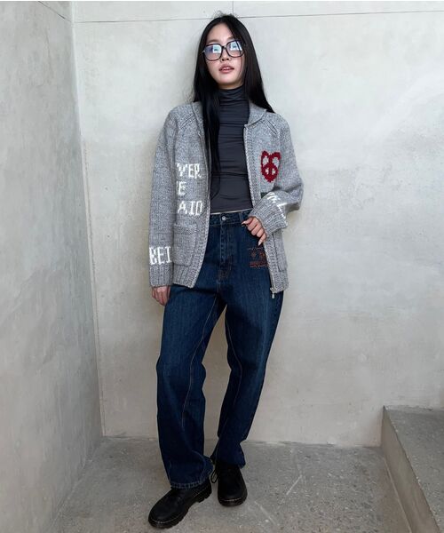 WELLBEING EXPRESS(ウェルビーイングエクスプレス)の「Embroidered Patch Jeans Blue(デニムパンツ・レディース・その他・SMALL/MEDIUM)」の16枚目の写真