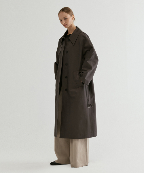 FROMWHERE(フロムウェア)の「Belted Raglan Trench Coat D/Brown(トレンチコート・レディース・その他・FREE)」の3枚目の写真