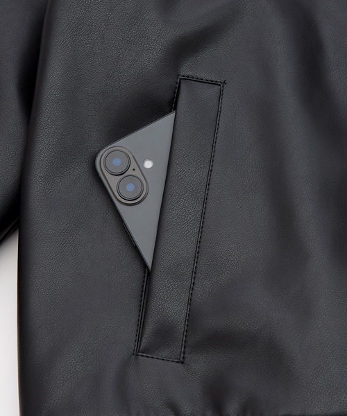 NULL(ヌル)の「【nl】PU 中綿 ボンバージャケット(ミリタリージャケット・メンズ・ブラック・X-LARGE/LARGE/MEDIUM/SMALL)」の6枚目の写真