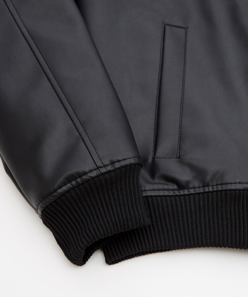 NULL(ヌル)の「【nl】PU 中綿 ボンバージャケット(ミリタリージャケット・メンズ・ブラック・X-LARGE/LARGE/MEDIUM/SMALL)」の7枚目の写真