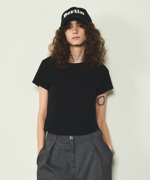 CITTA（シータ）の「[エッセンシャル] ベーシック半袖Tシャツ_CTT325(ブラック)（Tシャツ/カットソー・レディース・ブラック・FREE）」の2枚目の写真