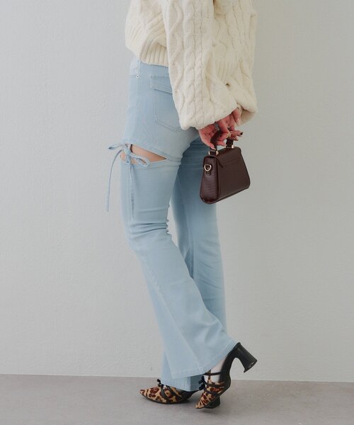 continuer de NICE CLAUP（コンティニューデナイスクラップ）の「【2026SS】リボン付サイドスリットフレアパンツ（デニムパンツ・レディース・その他/ブルー・SMALL/MEDIUM）」の7枚目の写真