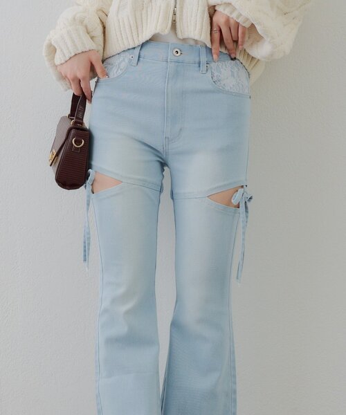 continuer de NICE CLAUP（コンティニューデナイスクラップ）の「【2026SS】リボン付サイドスリットフレアパンツ（デニムパンツ・レディース・その他/ブルー・SMALL/MEDIUM）」の9枚目の写真