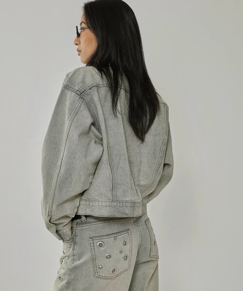 WHO'S WHO gallery（フーズフーギャラリー）の「【EC限定サイズ】EYELET DENIM JACKET（デニムジャケット・レディース・ブラック/サックスブルー/ネイビー・MEDIUM/LARGE）」の14枚目の写真