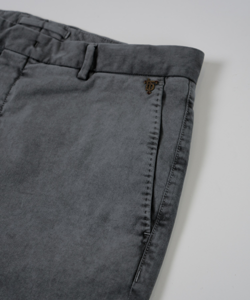 BIRBANTE(ビルバンテ)の「ソンドリオストレッチサテンパンツ - グレー(その他パンツ・メンズ・グレー・SMALL/LARGE/X-LARGE)」の3枚目の写真