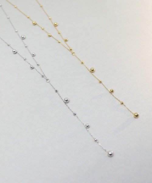 ieLS（イエルズ）の「金属アレルギー対応「ieLS」ステンレス Y字ボールネックレス（ネックレス・レディース・ゴールド/シルバー・ONE SIZE）」の7枚目の写真