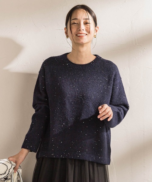 LAUTREAMONT(ロートレアモン)の「スパンコールクルーネックニット≪洗える≫(ニット/セーター・レディース・ネイビー/ライトグレー/グリーン・9号)」の2枚目の写真