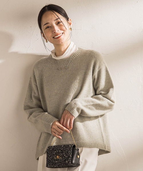 LAUTREAMONT(ロートレアモン)の「スパンコールクルーネックニット≪洗える≫(ニット/セーター・レディース・ネイビー/ライトグレー/グリーン・9号)」の3枚目の写真