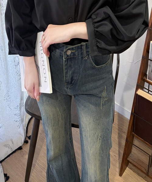 Amulet（アミュレット）の「脚をまっすぐきれいに見せる頼れる一本◎ デニムライクフレアパンツ（デニムパンツ・レディース・ブルー/ブラック・L/S/M/XL）」の16枚目の写真