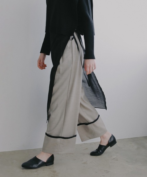 MANOF(マノフ)の「SKIRT LAYERED WIDE PANTS(その他パンツ・レディース・ブラック/イエロー・S/M)」の2枚目の写真
