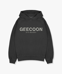 GEECOON（ジークーン）の「ピグメントダイングシグネチャーロゴフードスウェットシャツ GEE257-102 チャコール（パーカー）」
