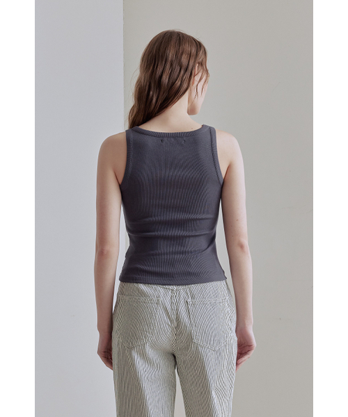 AFTERHOURS(アフターアワーズ)の「SQUARE NECK SLEEVELESS TOP (PURPLE GREY)(Tシャツ/カットソー・レディース・その他・FREE)」の4枚目の写真