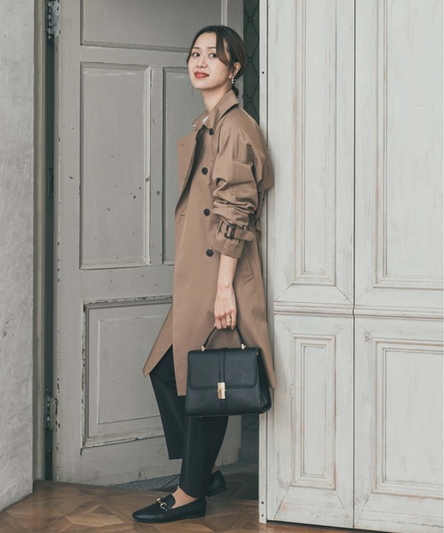 URBAN RESEARCH DOORS（アーバンリサーチドアーズ）の「撥水トレンチコート｜オフィスカジュアル/フォーマル/オケージョン/セレモニー/入卒式/機能性（トレンチコート・レディース・ベージュ/ネイビー・FREE）」の7枚目の写真