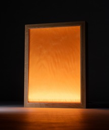 ZOZOVILLA（ゾゾヴィラ）の「帝劇突板アクリル照明（トチ）（照明）」