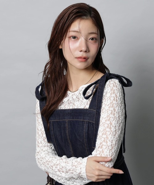 Apuweiser-riche（アプワイザーリッシェ）の「リボンショルダーデニムジャンスカ（ワンピース・レディース・ネイビー/キャメル・2/1/0）」の3枚目の写真