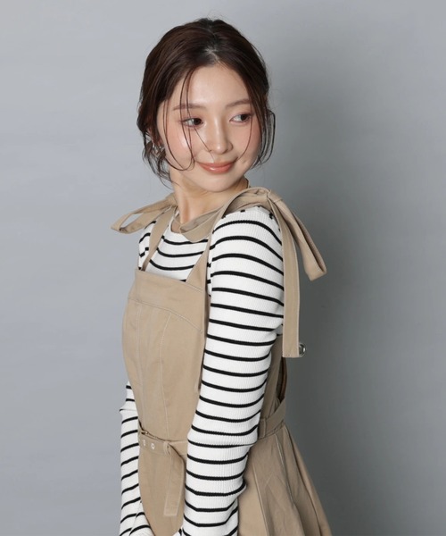 Apuweiser-riche（アプワイザーリッシェ）の「リボンショルダーデニムジャンスカ（ワンピース・レディース・ネイビー/キャメル・2/1/0）」の18枚目の写真