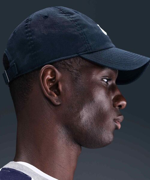 NIKE(ナイキ)の「ナイキ クラブ アンストラクチャード フューチュラ ウォッシュ キャップ / Nike Club Unstructured Futura Wash Cap FB5368-451 Obsidian(キャップ・メンズ・ネイビー・S/M/M/L/L/XL)」の3枚目の写真