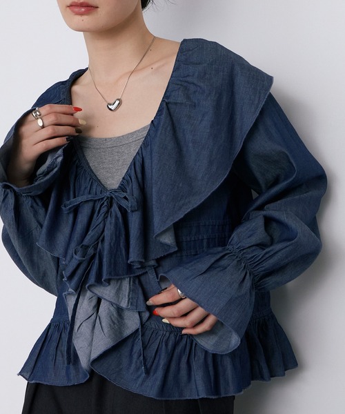 forksy.(フォルクシー)の「【forksy.】ラッフルフリル リボン ライトデニム ブラウス(シャツ/ブラウス・レディース・ネイビー/ライトグレー/ライトブルー/ブラック・FREE)」の10枚目の写真