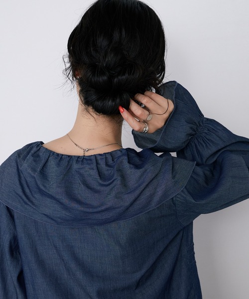 forksy.(フォルクシー)の「【forksy.】ラッフルフリル リボン ライトデニム ブラウス(シャツ/ブラウス・レディース・ネイビー/ライトグレー/ライトブルー/ブラック・FREE)」の11枚目の写真