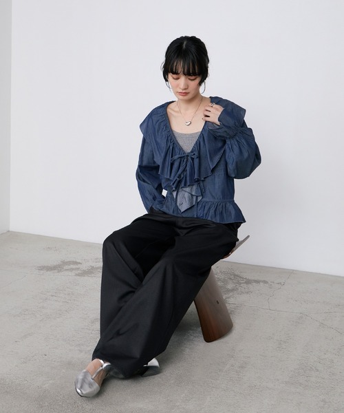 forksy.(フォルクシー)の「【forksy.】ラッフルフリル リボン ライトデニム ブラウス(シャツ/ブラウス・レディース・ネイビー/ライトグレー/ライトブルー/ブラック・FREE)」の16枚目の写真