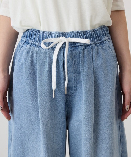 AMERICAN HOLIC（アメリカンホリック）の「イージーデニムワイドパンツ（デニムパンツ・レディース・ライトインディゴブルー/インディゴブルー・L/M）」の7枚目の写真