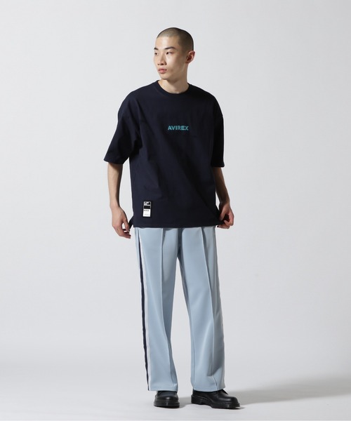 AVIREX(アヴィレックス)の「《WEB&DEPOT限定》CORE LOGO EMBROIDERY T-SHIRT / コア ロゴ エンブロイダリー ティーシャツ / AVIREX / アヴィレックス(Tシャツ/カットソー・メンズ・ネイビー/イエロー/オフホワイト/ブラック・LARGE/MEDIUM/XX-LARGE/X-LARGE)」の18枚目の写真