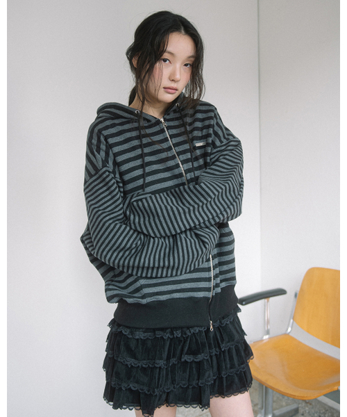 HAVISM(ヘビズム)の「MULTI STRIPE ZIP UP HOOD(BLACK)(パーカー・レディース・その他・ONE SIZE)」の4枚目の写真