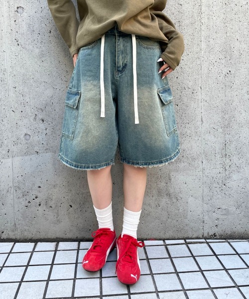 3.3 Field Trip (3.3フィールドトリップ)の「3.3 Field Trip/カーゴデニムハーフパンツ(デニムパンツ・レディース・ブラック/ライトブルー/ネイビー・SMALL/MEDIUM)」の2枚目の写真