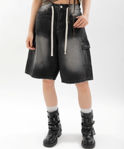 3.3 Field Trip (3.3フィールドトリップ)の「3.3 Field Trip/カーゴデニムハーフパンツ(デニムパンツ・レディース・ブラック/ライトブルー/ネイビー・SMALL/MEDIUM)」の1枚目の写真