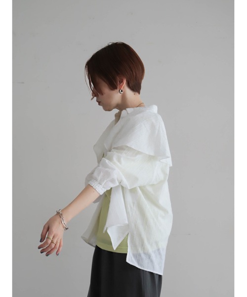 FIL DE FER(フィルデフェール)の「シャドウチェックドビー ケープ付きブラウス(シャツ/ブラウス・レディース・ホワイト/オレンジ・FREE)」の5枚目の写真