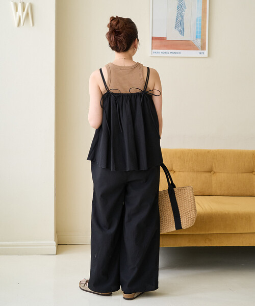 FREAK'S STORE（フリークスストア）の「限定展開　麻 タッチ キャミ サロペット（サロペット/オーバーオール・レディース・ブラウン/オフホワイト/オリーブ/ブラック/ネイビー・MEDIUM/SMALL）」の8枚目の写真