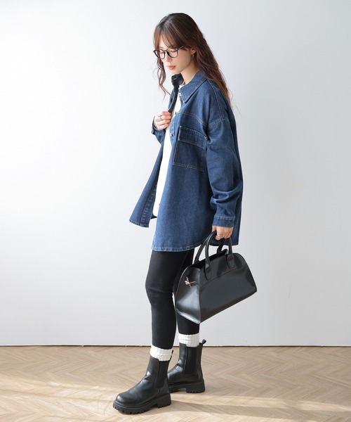 La-gemme(ラジェム)の「オーバーサイズ デニム シャツジャケット(シャツ/ブラウス・レディース・ネイビー/ブルー系/ブラック系・フリー)」の21枚目の写真