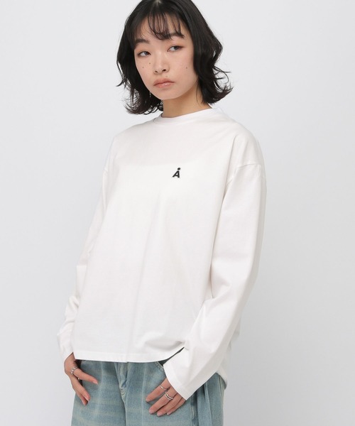 ALAND(エーランド)の「【UNISEX】ALAND/ワッペンロゴロンT(Tシャツ/カットソー・レディース・ホワイト/ブラック/レッド/ブルー・MEDIUM/LARGE)」の22枚目の写真