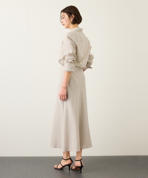 ROPE'（ロペ）の「リネンシルクコットンシャツ(無地＆ストライプ)/イージーケア・セットアップ対応（シャツ/ブラウス・レディース・ラベンダー/ベージュ・38）」の22枚目の写真