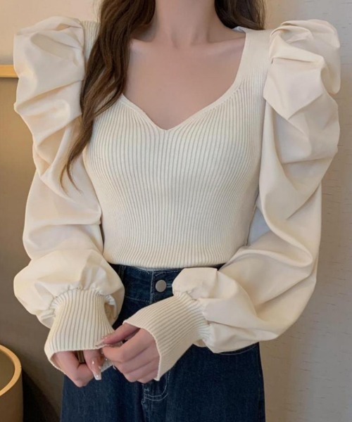 SallyLunn(サリーラン)の「Vネック袖ギャザーニット(ニット/セーター・レディース・ブラック/ベージュ/ホワイト・LARGE/MEDIUM)」の6枚目の写真