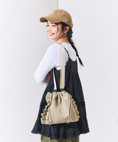 FREAK'S STORE（フリークスストア）の「マルチウェイ 配色ニットフリルショルダーバッグ 限定展開（ショルダーバッグ・レディース・ピンク/ブラウン/サックスブルー/ブラック/ベージュ・ONE SIZE）」の15枚目の写真