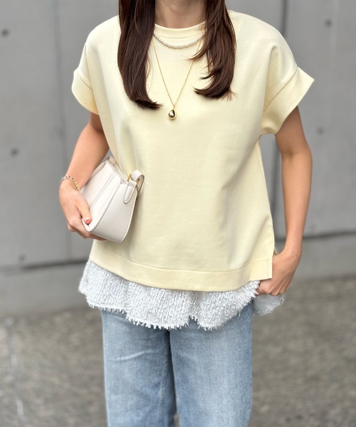 Emma Taylor(エマテイラー)の「ライトダンボールサイドスリットプルオーバー(Tシャツ/カットソー・レディース・サックスブルー/ブラック/ライトイエロー/トップグレー/ホワイト/ベージュ/チャコールグレー・FREE/FL)」の7枚目の写真