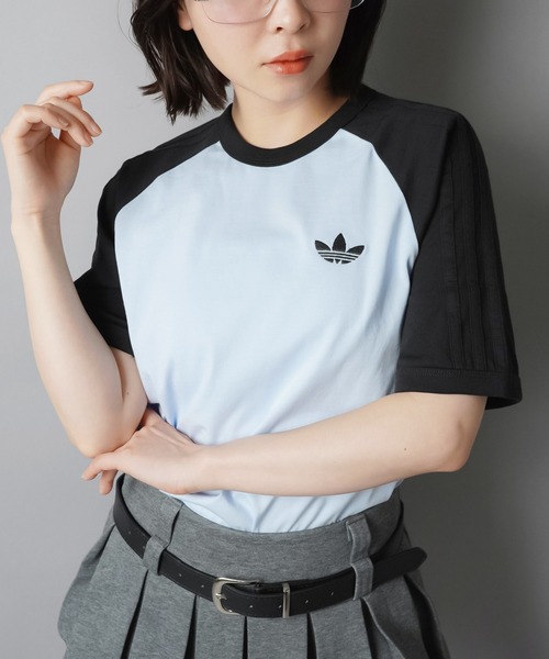 adidas(アディダス)の「【adidas/アディダス】スリーストライプス半袖Tシャツ/全7色/2サイズ展開(Tシャツ/カットソー・レディース・ボルドー/ホワイト/ブラック/イエロー/ネイビー/サックスブルー/ブルー・M/S)」の4枚目の写真