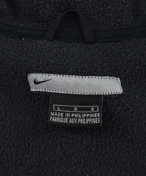 NIKE（ナイキ）の「【USED】Y2K NIKE ナイロンジャケット フリースライナー（ナイロンジャケット・メンズ・ブラック・LARGE）」の6枚目の写真