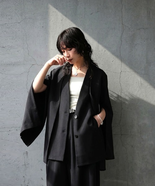 antiqua(アンティカ)の「ノーカラー ジャケット(ノーカラージャケット・レディース・ブラック・ONESIZE)」の5枚目の写真