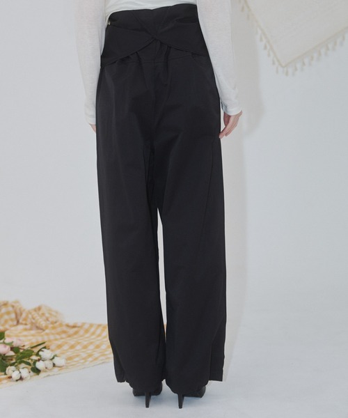 ENVYM(アンビー)の「ナイロンルーズパンツ(その他パンツ・レディース・ブラック/アイボリー/ベージュ・FREE)」の12枚目の写真