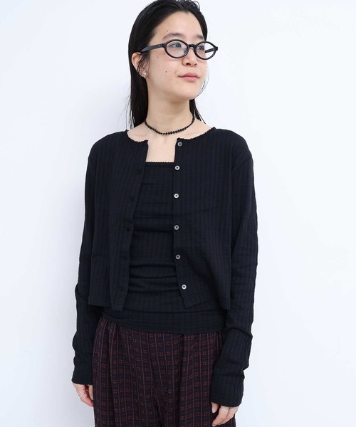 fig London(フィグロンドン)の「_eyelet tereko cardigan(Tシャツ/カットソー・レディース・ホワイト/ブラック/グレー・FREE)」の2枚目の写真