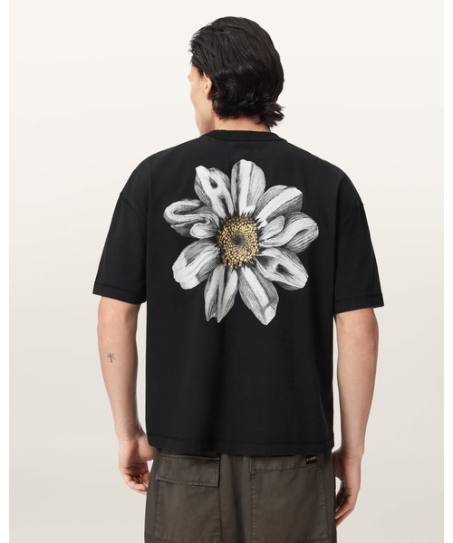 PETALS OVERSIZED SHORT SLEEVE GRAPHIC T-SHIRT | PETALS オーバー