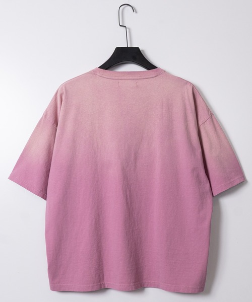JOHN'S CLOSET(ジョンズクローゼット)の「【16】スプレーブリーチ クロスワッペン フェードTシャツ(Tシャツ/カットソー・メンズ・ネイビー/ピンク/ブラック・MEDIUM/LARGE)」の4枚目の写真