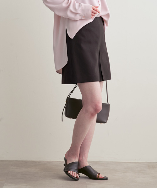 Noble（ノーブル）の「ブライトツイルショートパンツ（その他パンツ・レディース・ブラウン・38/36）」の6枚目の写真